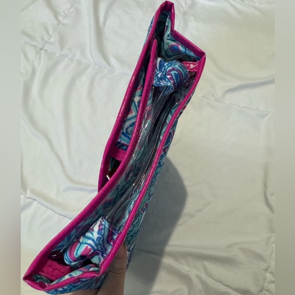Lilly Pulitzer Blue & Pink Patterned Hanging Travel Cosmetic Jewelry Organizer - Picture 10 of 11